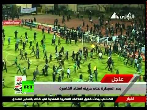 Egypt soccer riot video: Over 70 dead at Port Said stadium