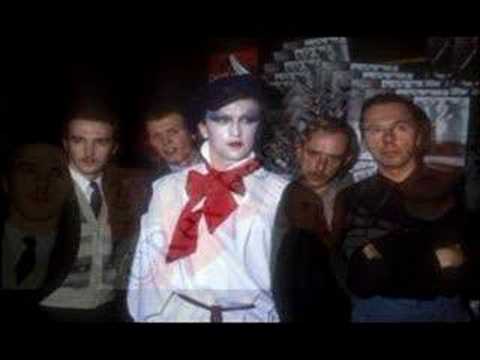 VISAGE - MOON OVER MOSCOW