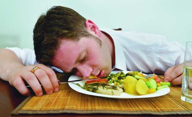 Секреты стройности без особых затрат: 10 способов подавить вечерний аппетит
