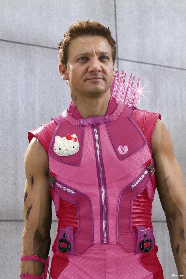 Супергероев одели в стиле Hello Kitty
