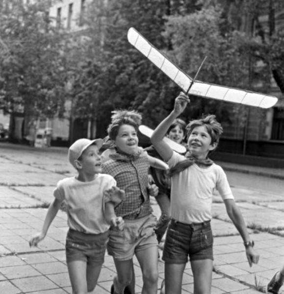 Советское детство - самое счастливое. Потому что его больше никогда не будет ни у кого