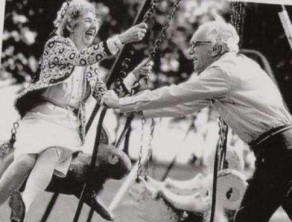 old_couples_in_love_are_so_cute_640_17