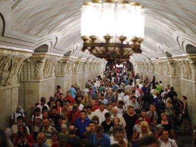 nine-million-commuters-are-said-to-ride-the-moscow-metro-every-day-thats-more-than-london-and-new-york-combined