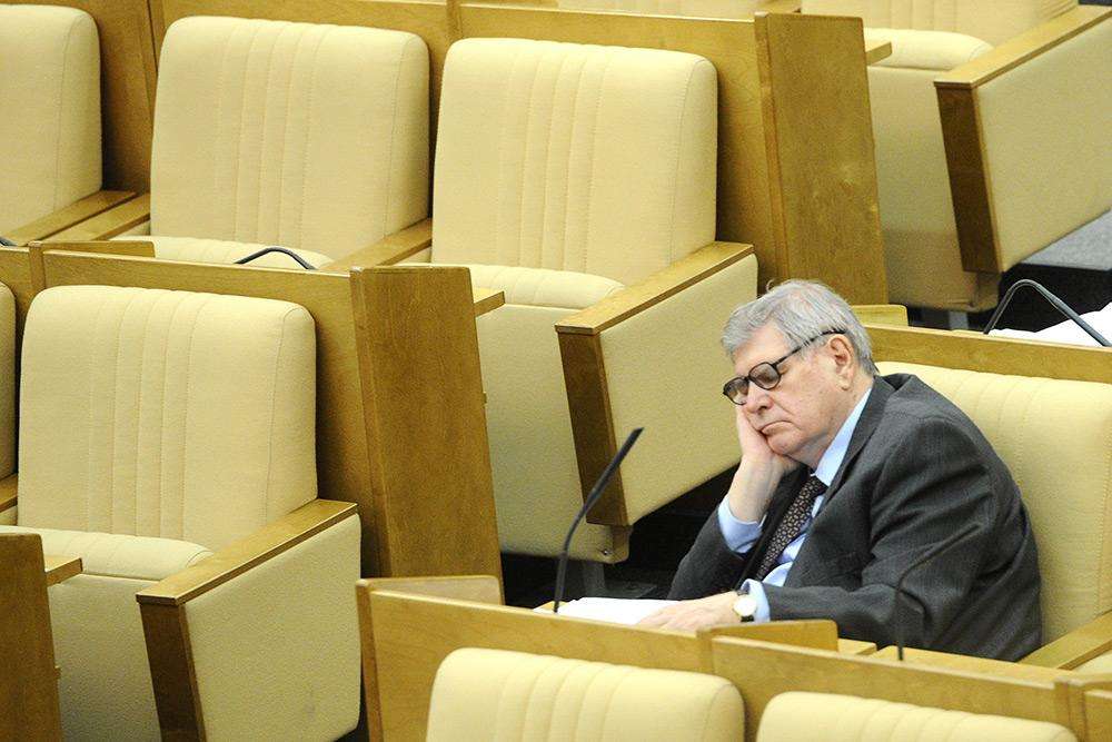 Заместитель председателя Комитета ГД по бюджету и налогам Геннадий Кулик