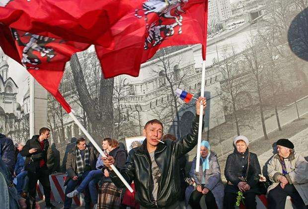 Фото с митинга-концерта в Москве в годовщину присоединения Крыма-15