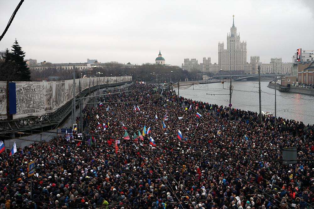 Марш памяти Бориса Немцова в фотографиях-29