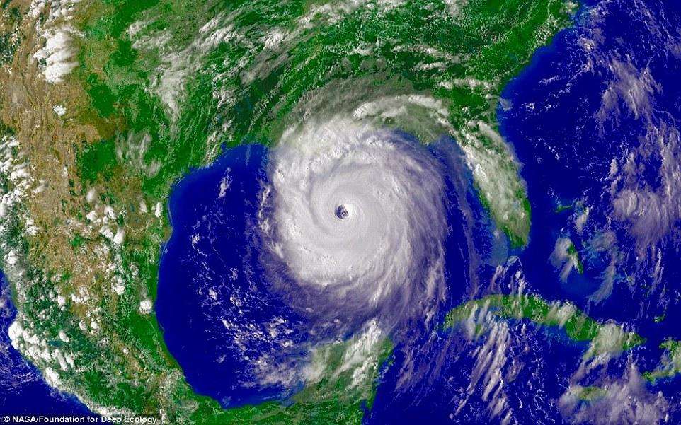 Один из самых мощных и разрушительных ураганов в истории США - ураган "Катрина", 2005 год