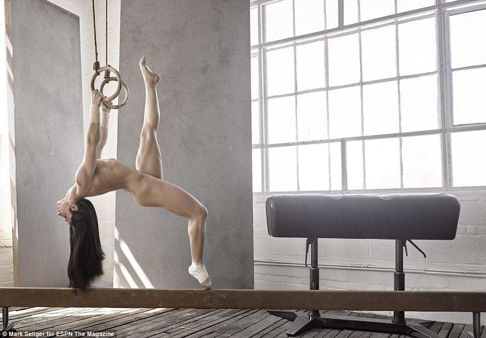 Александра Райсман, гимнастика