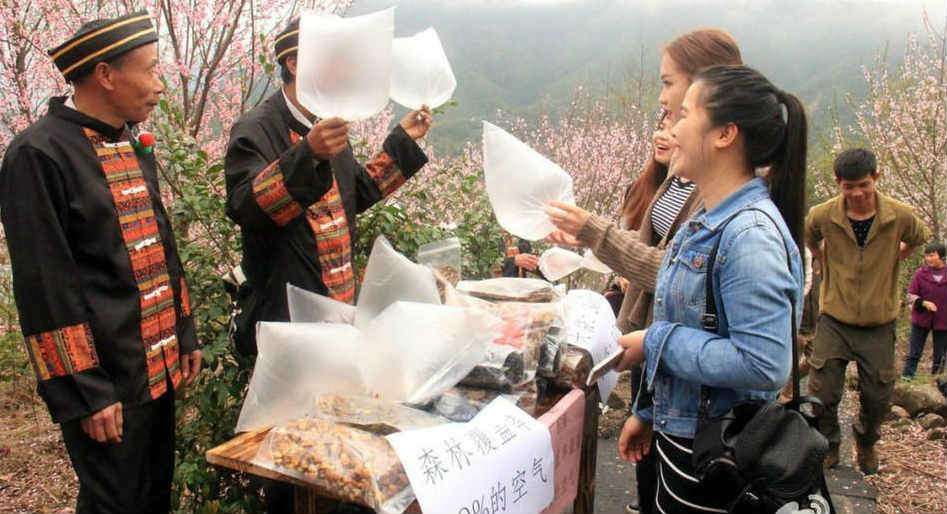 продают свежий горный воздух в Китае