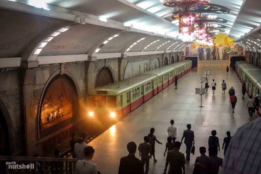 Фото метро Пхеньяна 2