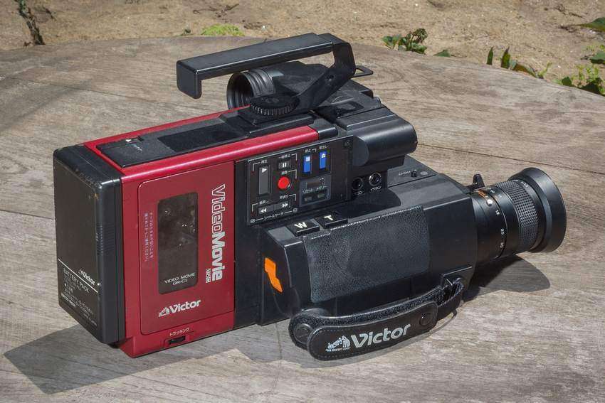 The GR-C1 probably qualifies as a design classic, perhaps even an icon of the 1980's. Immortalised in Back To The Future, it is the original, definitive camcorder http://www.totalrewind.org/cameras/C_GRC1.htm