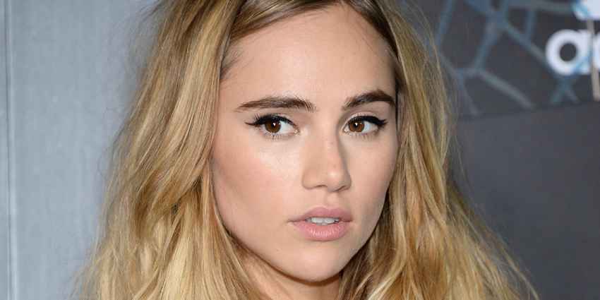 Model Suki Waterhouse attends the premiere of "The Divergent Series: Insurgent" at the Ziegfeld Theatre on Monday, March 16, 2015, in New York. (Photo by Evan Agostini/Invision/AP)