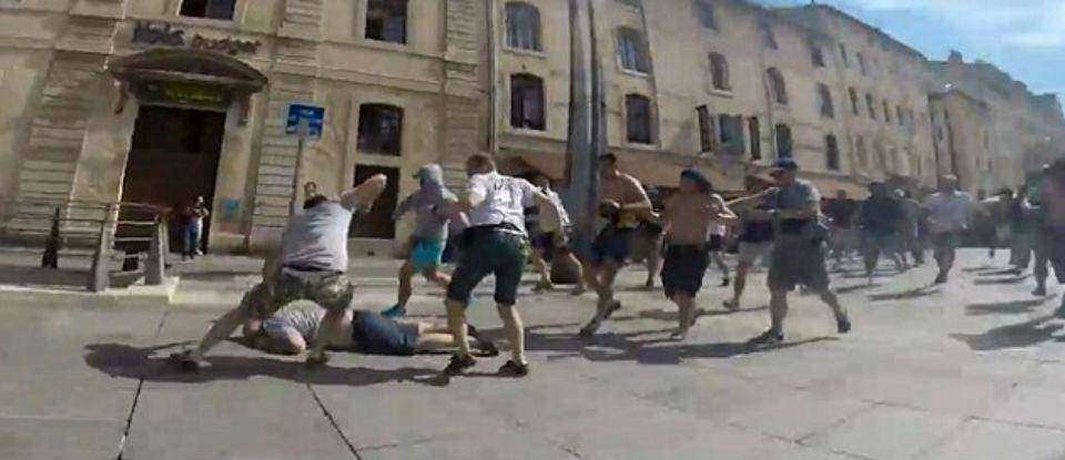 беспорядки и драки в Марселе от первого лица