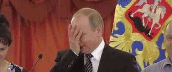 Путин не смог успокоить плачущую девочку