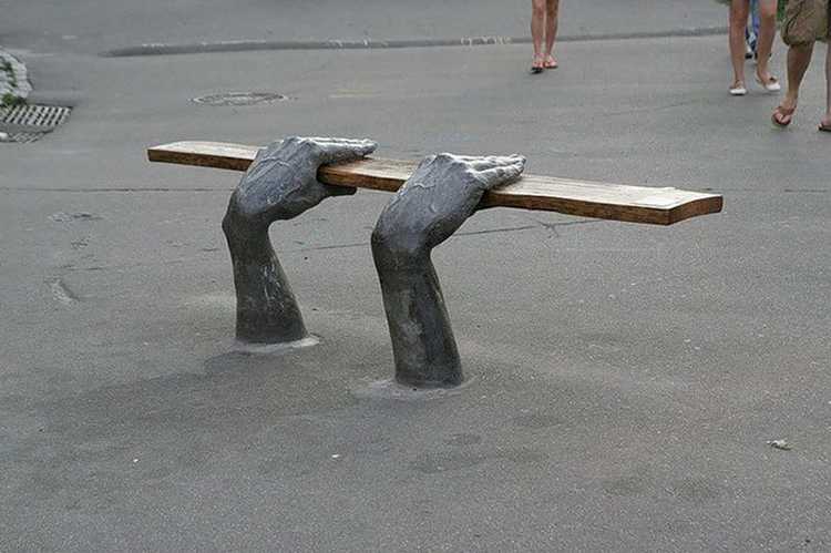 creative-public-benches-15-57e8e3882abdd__700
