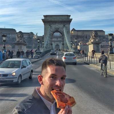 "Ем пиццу по всему миру": Самый оригинальный блог о еде