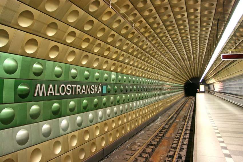 malostranska красивые станции метро в мире
