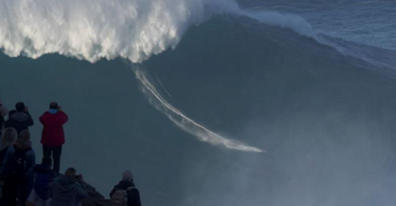 Как выглядит самая высокая волна для сёрфинга